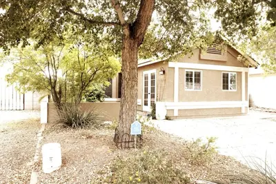 Cozy Cottage - 2 Bd Energy Efficient Victorian Villa