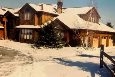 Image de Rustic charming 4 bedroom, 5th bedroom does not have a bed