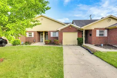 Image de 4 Mi to Dtwn Dayton: Convenient Condo w/ Grill