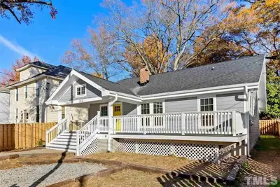 Image de Modern Historic Durham Treasure