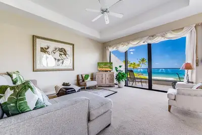 Makena Surf | A204 | Beachfront Resort