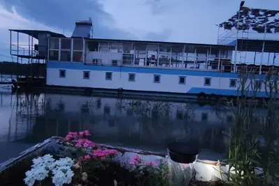 Image de Pontonul lui Cristian - Oaza ta de liniște și relaxare din inima Deltei Dunării\n