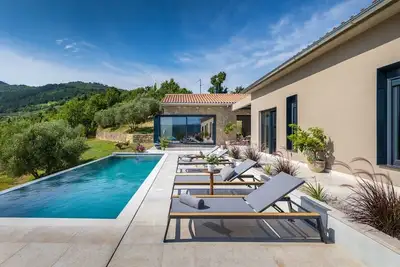 Image de Villa Horto - Superbe villa avec piscine privée et vue panoramique, dans l'une des plus belles régions de Croatie