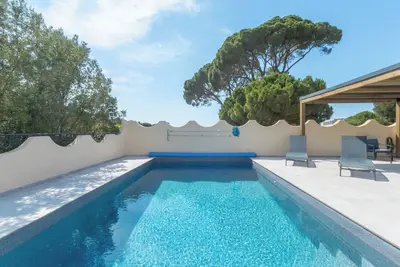 Image de Le Havre des Calanques - Morgiou - Piscine - Terrain de pétanque
