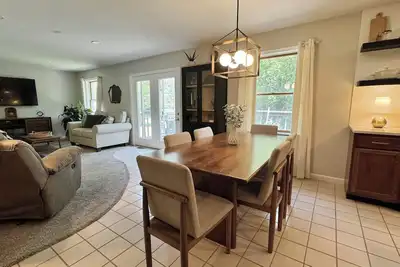 Image de Quiet & Cozy Neighborhood Home