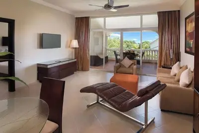 Image de Two Bedroom Presidential Suites in Cofresi Palm Beach & Spa Resort