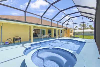 Image de Lake House, full refund*, spa heat only, sleeps 7