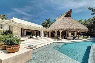 Image de Hidden House In Punta Mita At Ranchos Estate!