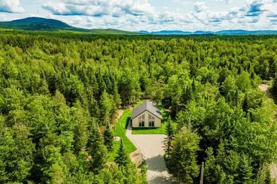 Image de Chalet Escapade|Hot Tub|Private Pool|River & Kayak