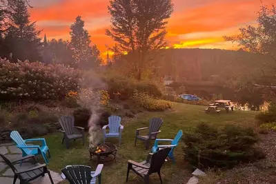 Image de LakeHouse | Hot Tub | Private Beach | Pool Table