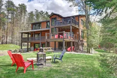 Image de Cantley Lofts| 5 Lofts | Sleeps 20 | Lake |Hot Tub