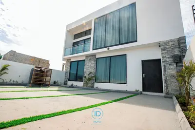 Image de Modern 2 bedroom Villa with Pool, Ocean Vista, Wifi, Ac, and Enhanced Safety