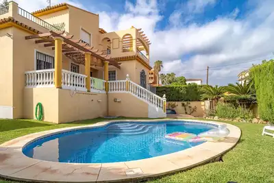 Image de Superbe maison à Rincon de la Victoria