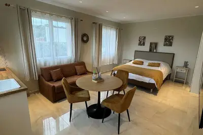 Image de Maison d’hôte - Studio tout équipé avec vue sur la Méditerranée