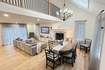 Image de Oasis in Dennis! Cozy Lower Level – Upon Request