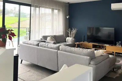 Image de Coastal Serenity - Langs Beach Holiday Home