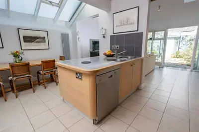 Image de Art -Maison-Confort-Salle de bain privée séparée-Vue sur Jardin