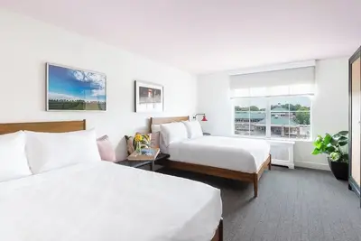 Image de Accommodation Right in the Heart of the City | Pets Are Allowed