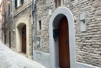 Image de J01 - Jesi, three-room apartment in the historic center