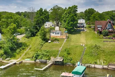 Image de Honeoye Happy Place: Romantic Valentine's Retreat!