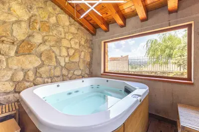 Image de Maison de campagne \"La Casa Rural Del Secretario\" avec vue sur les montagnes, terrasse et Wi-Fi