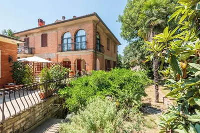 Image de Maison de vacances 'Casa San Francesco Rapolano' avec terrasse privée, jardin privé et Wi-Fi