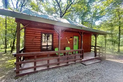 Image de Lost On The Lake Cabin