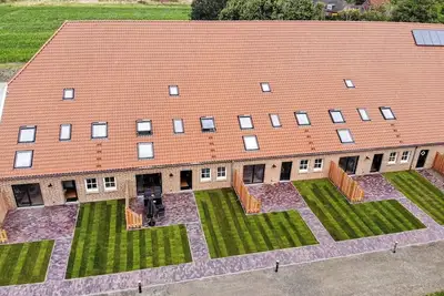 Image de Frohsinn vacation apartment in the historic Gulfhof