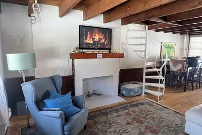 Image de The Quechee Acorn! Cozy 2-bedroom condo near amazing amenities!