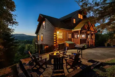 Image de Amazing Views! Fire Pit! Hot tub! 3Kg 1Qn 2Twin