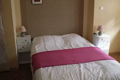 Image de A 10 minutes des thermes et des remontées, appartement classé 2 étoiles