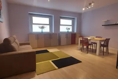 Image de Comfortable and well-appointed apartment in the heart of the city's nightlife