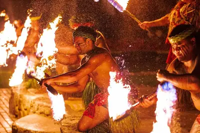 Image de 𝐅𝐢𝐧𝐝𝐢𝐧𝐠 𝐌𝐞𝐢𝐥𝐢’𝐬 Gorgeous KoOlina Beachfront Resort + Amenities. 1br