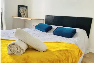 Image de A 10 min du Stade de France Saint Denis, grand et charmant appartement