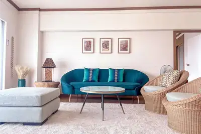 Image de Luxe 2 Br Apartment in Nimman Area. Cable Tv and Fibre Internet