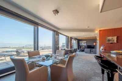 Image de Spacious 2-bedroom penthouse with large sunny terraces at Zeebrugge beach