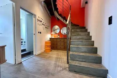 Image de Duplex charme paisible et lumineux au centre, 20 mn de la plage et vélodrome!