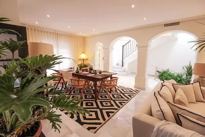 Image de Luxury House in Las Redes