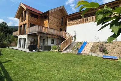 Image de Urlaub mit dem besonderen Flair -  perfekt für Sommer- und Winteraktivitäten.