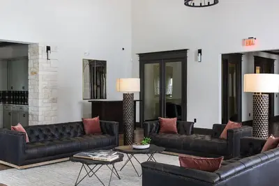 Image de Landing at Oxford at Santa Clara - 2 Bedrooms in Tech Ridge