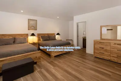 Image de Downtown Friday Harbor! Newly Built! Bl