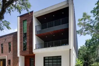 Image de Downtown Tallahassee - Modern & Spacious Penthouse