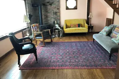Image de Charming 3-bedroom home on quiet country road near adorable Catskill