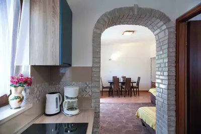 Image de Appartement de vacances avec jardin et barbecue