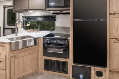 Brand new 2024 bunkhouse model, perfect for family camping. Sleeps 6-8