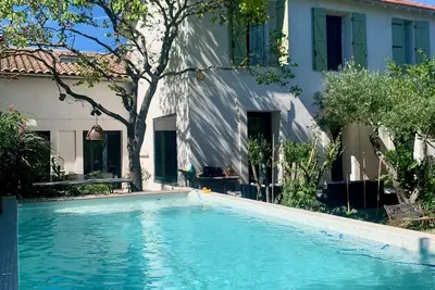 Image de Maison de charme familiale + piscine, calme entre plages (10 min) nature & ville