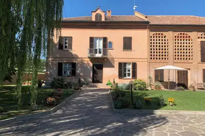 Image de Vacation home with Pool - Wine region Piemonte/Italy