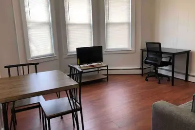 Image de Private 2-bedroom apartment, Nyc bus 5-min walk