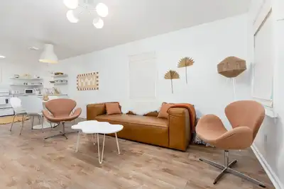 Casa Jasmine: 3br Pet Friendly, Near Downtown
