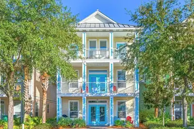 Image de Skip`s Delight Pet friendly Pool view